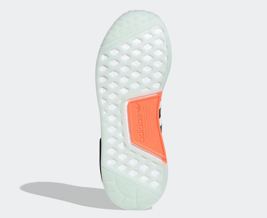 adidas NMD R1 V2 Gears up For a Fresh New Colorway