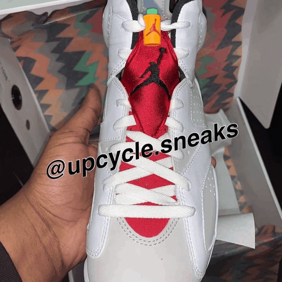 Air Jordan 6 "Hare"