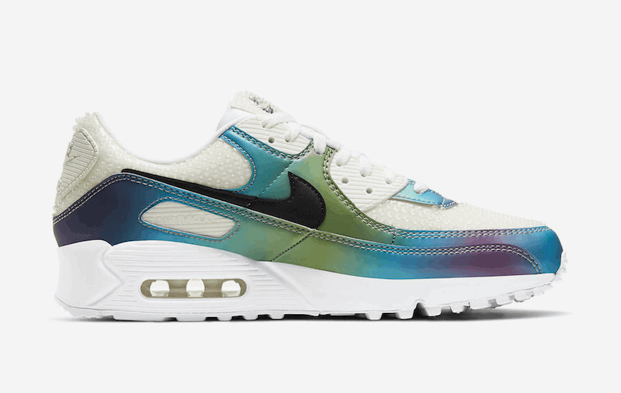 Nike Gives an Air Bubble Makeover to the Air Max 90