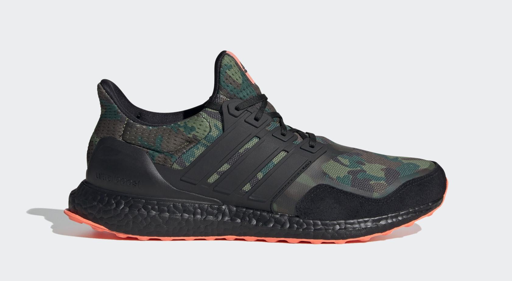 adidas Ultra Boost Camo FX8930