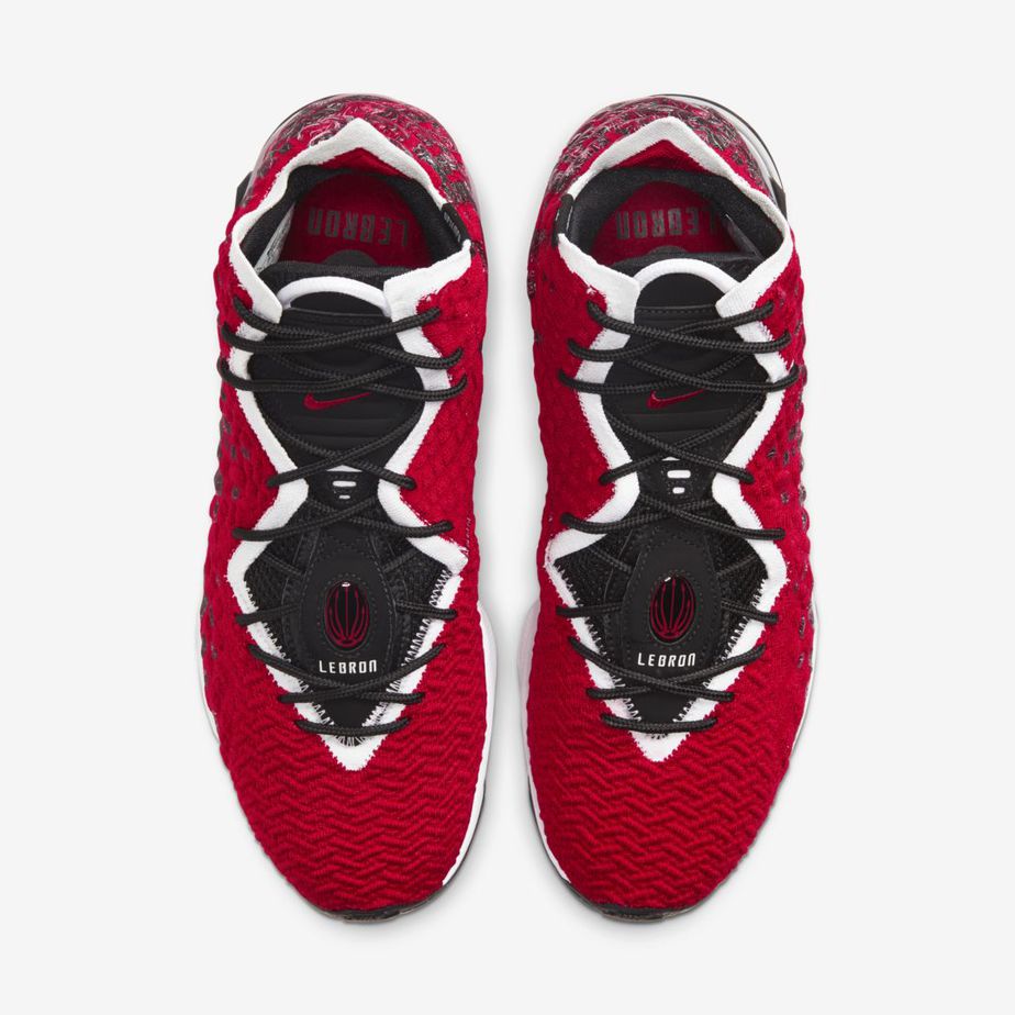 Nike LeBron 17 Uptempo