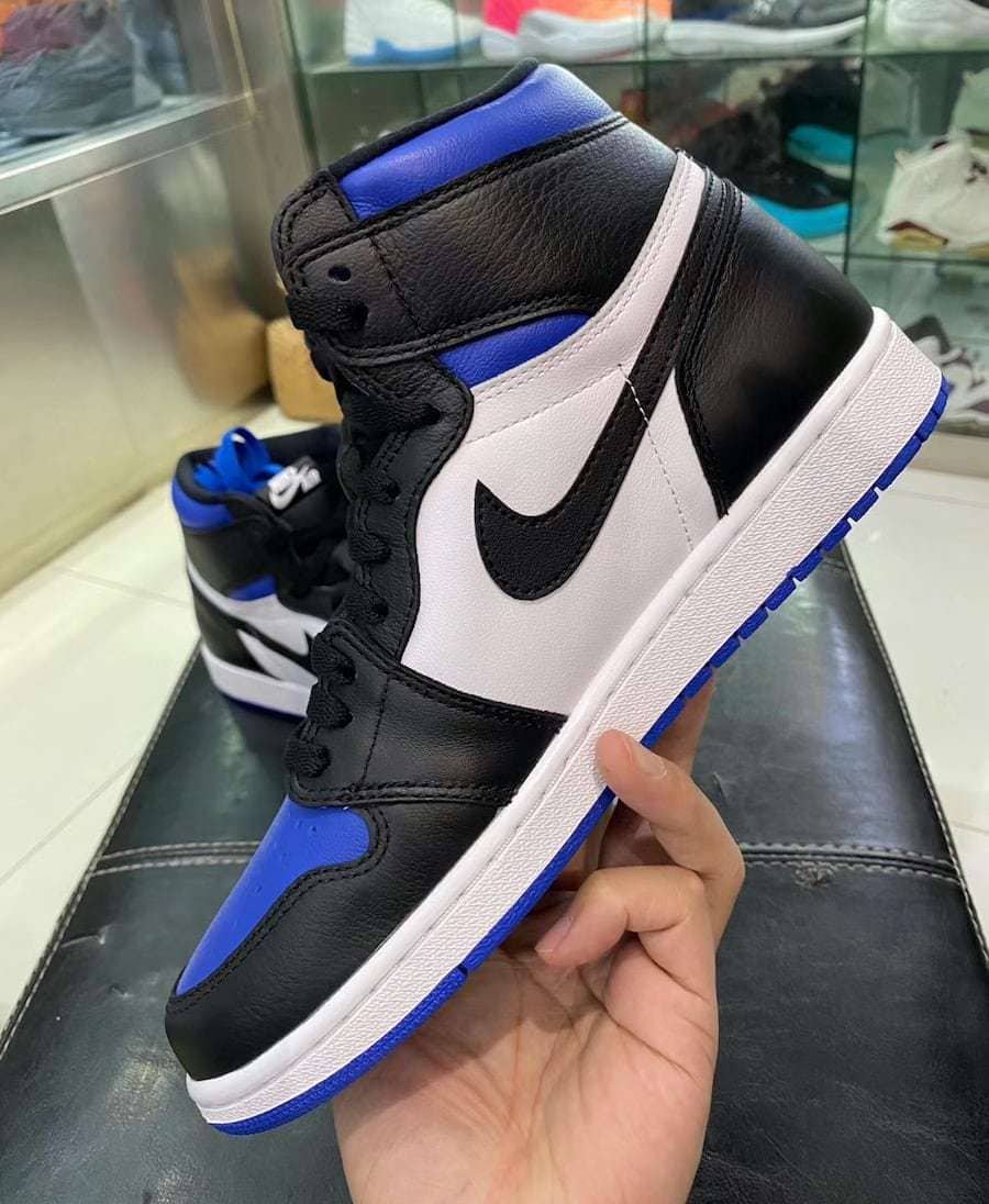 More Images of the Air Jordan 1 High OG "Game Royal"