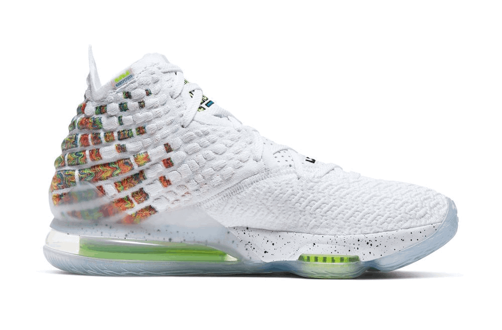 Nike LeBron 17 “Command Force”