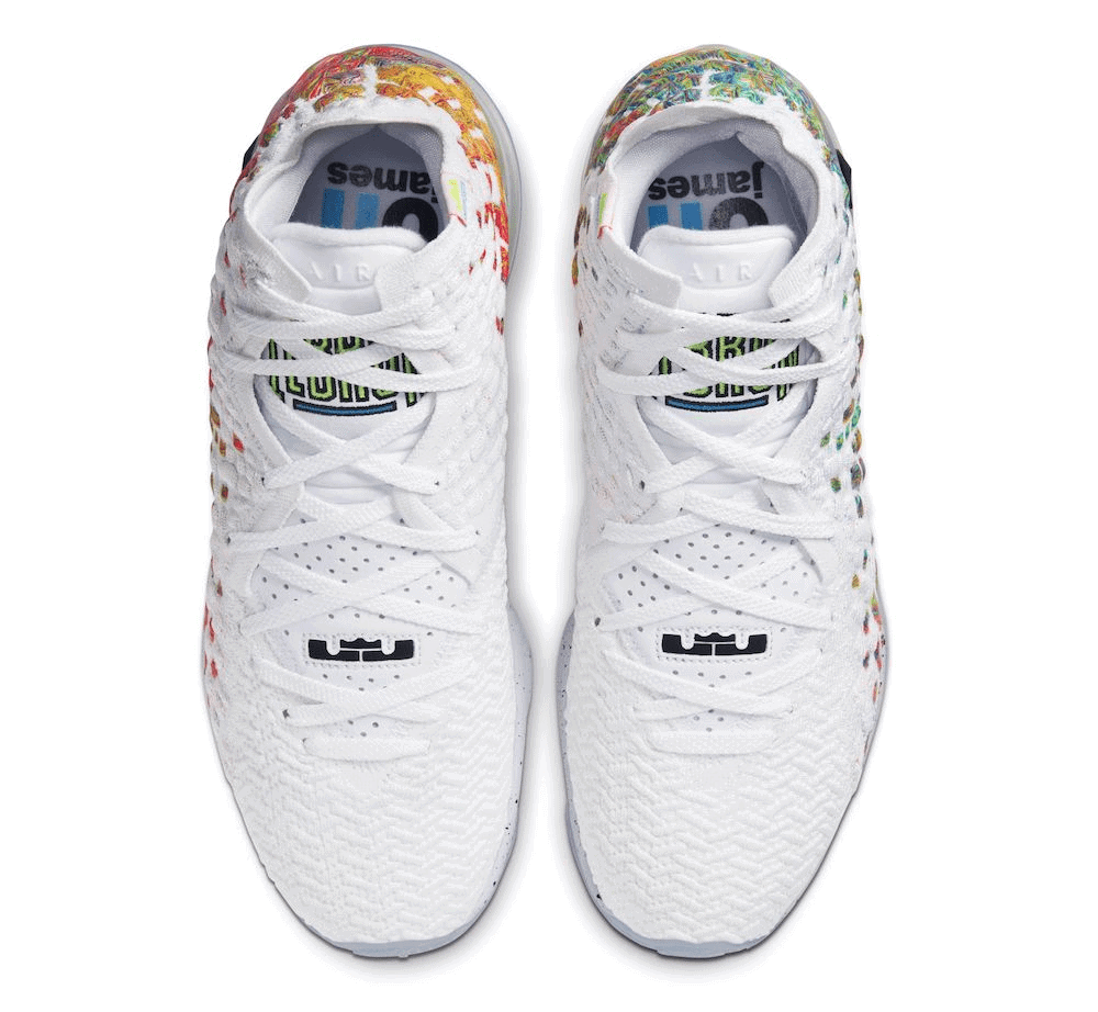 Nike LeBron 17 “Command Force”