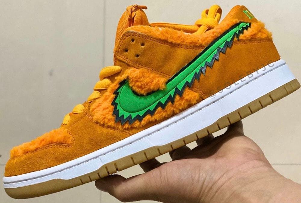 Nike SB Dunk Low Grateful Dead Bears Orange