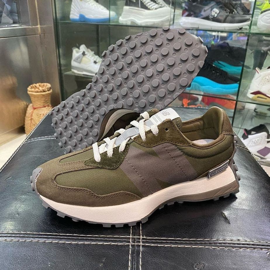 New Balance 327 Madness