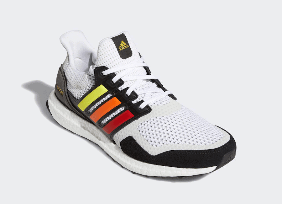 adidas Ultra Boost S&L "Pride"
