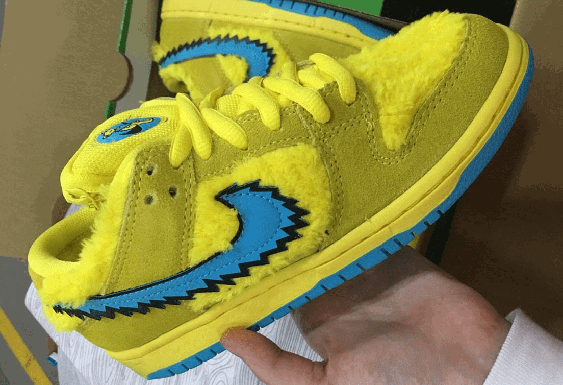 Nike SB Dunk Low Grateful Dead Bears Yellow
