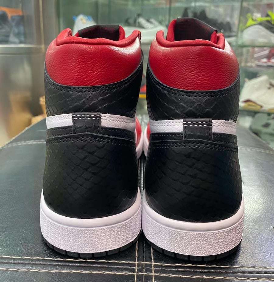 Air Jordan 1 High OG “Satin Snake”