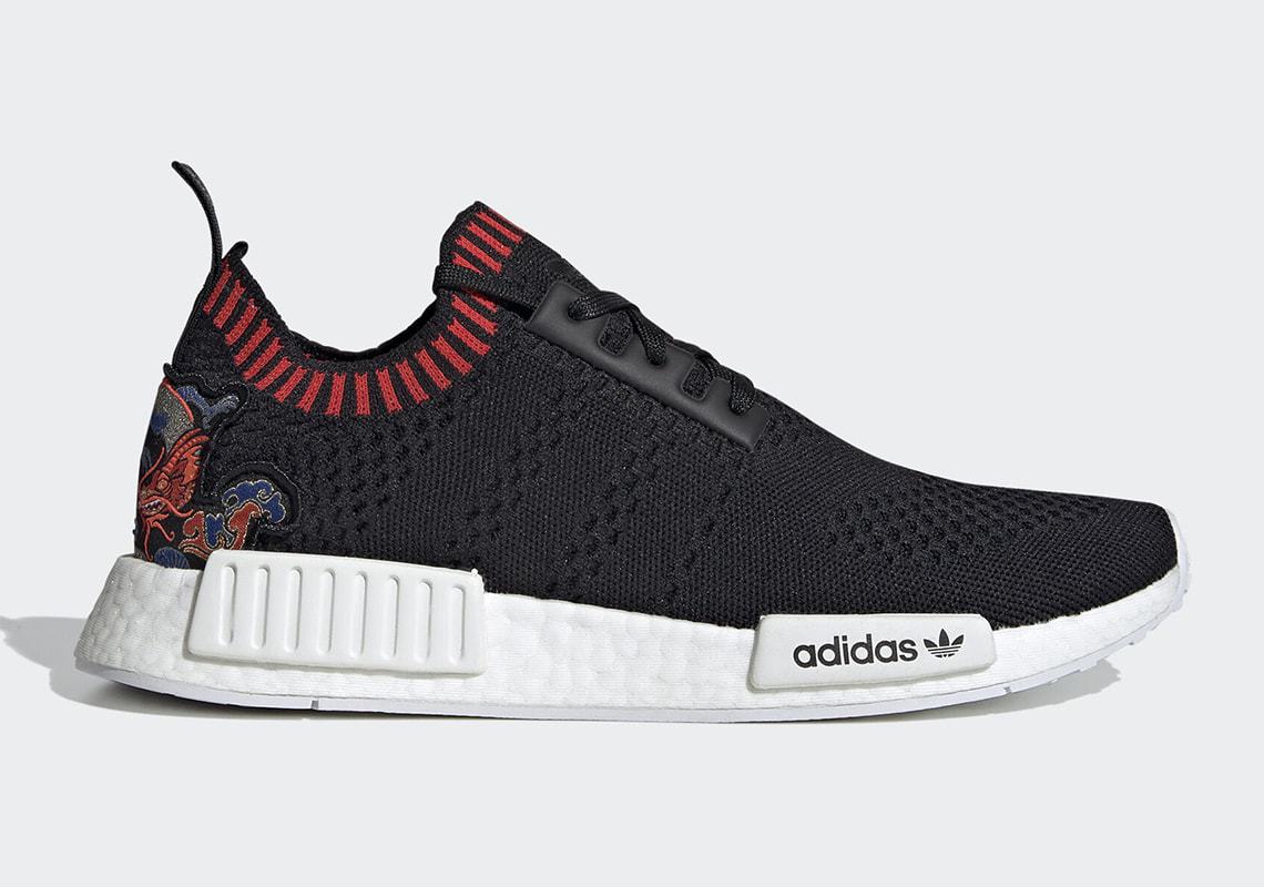 adidas Nmd R1 Souvenir Jacket EH2238
