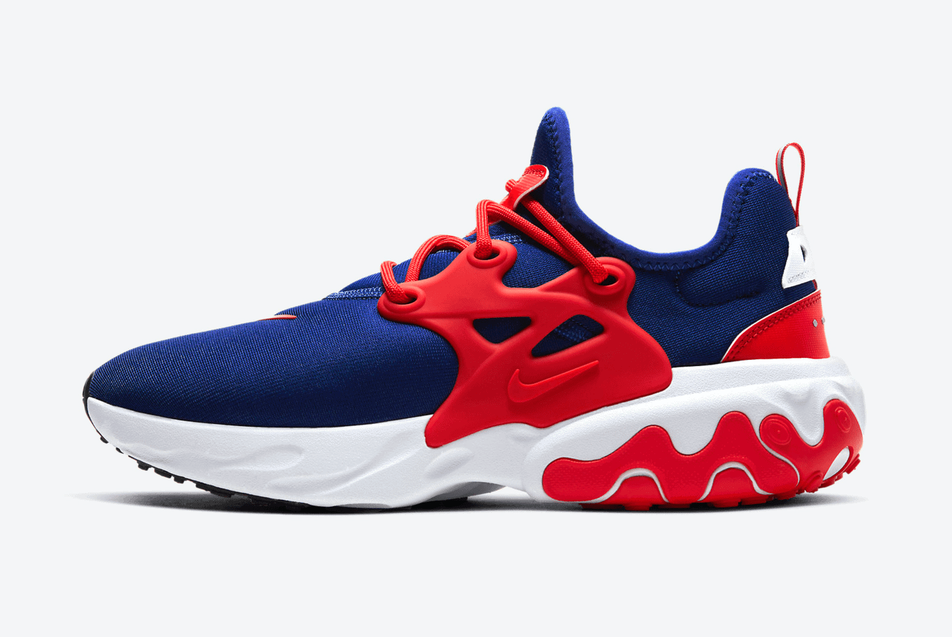 Nike Gives the React Presto a “USA” Theme