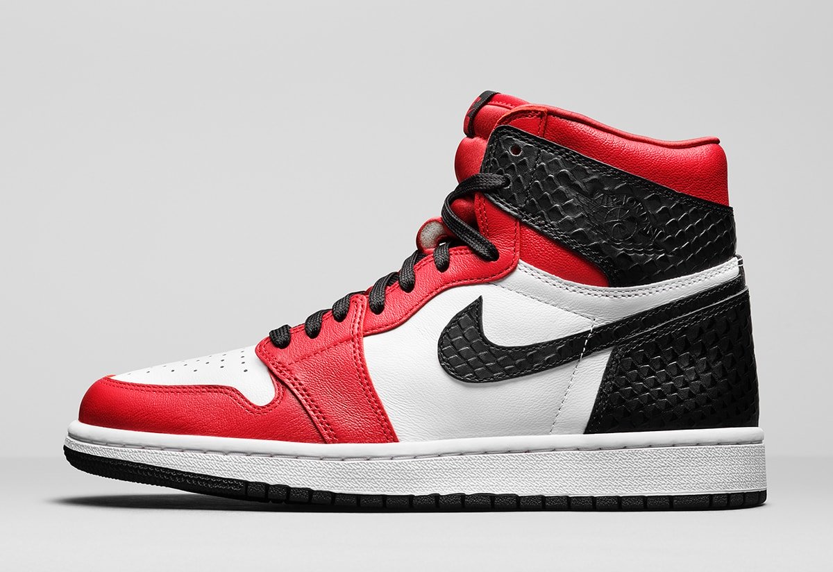 Air Jordan 1 High Og Wmns “satin Snake”