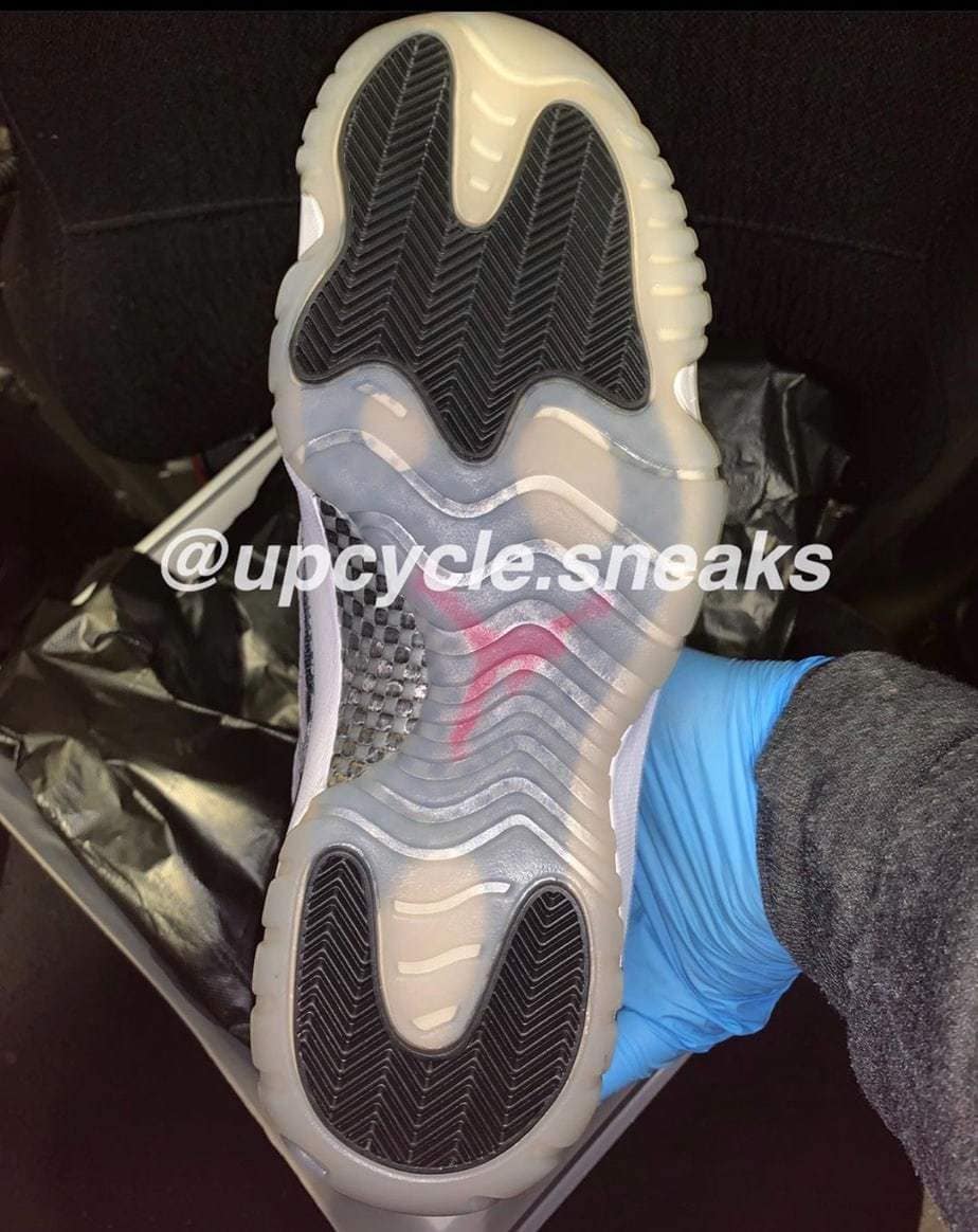 Air Jordan 11 Low IE “Black Cement”