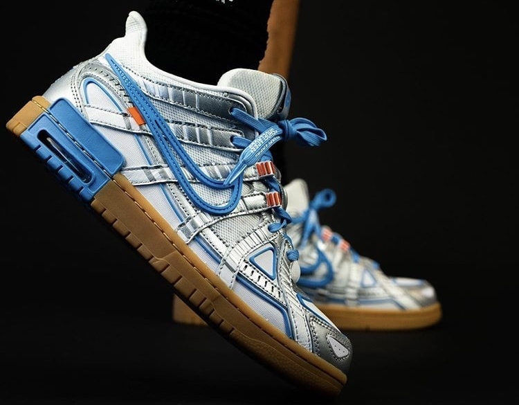 Official Images of the Off-White x Nike Air Rubber Dunk "University Blue"