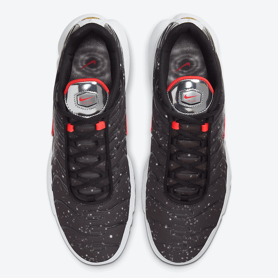 Nike Air Max Plus Goes on a "Supernova" Mission