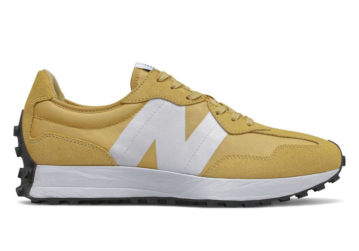 New Balance 327 Yellow