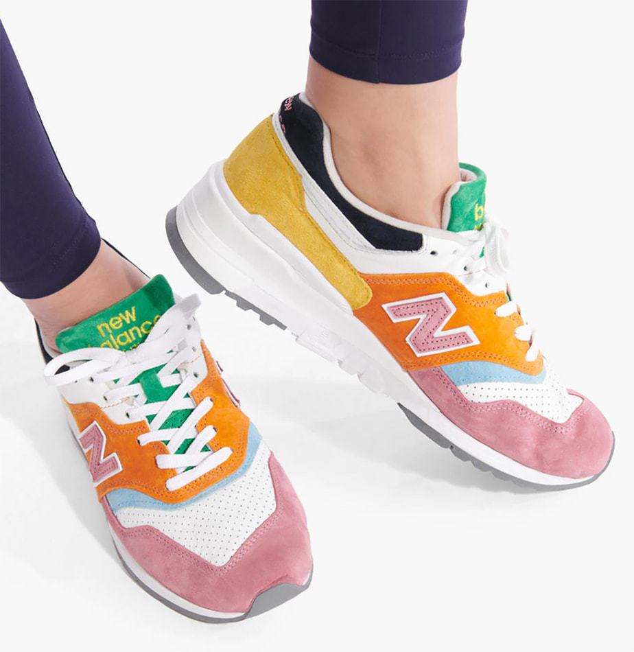 New Balance 997 Green Pink