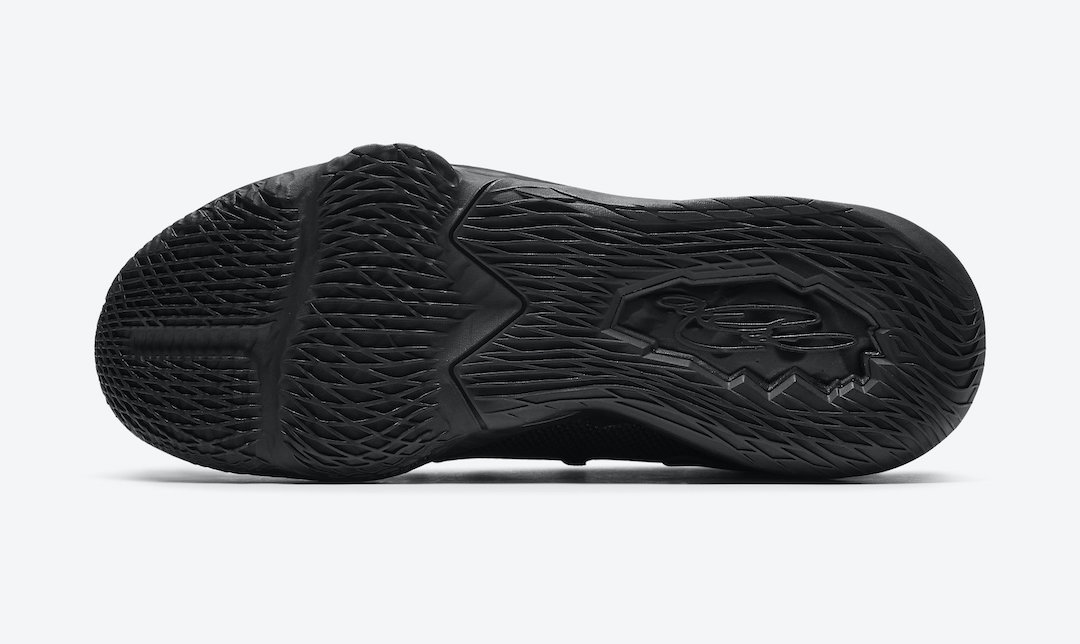 Nike LeBron 7 "Triple Black" Just Launched Today