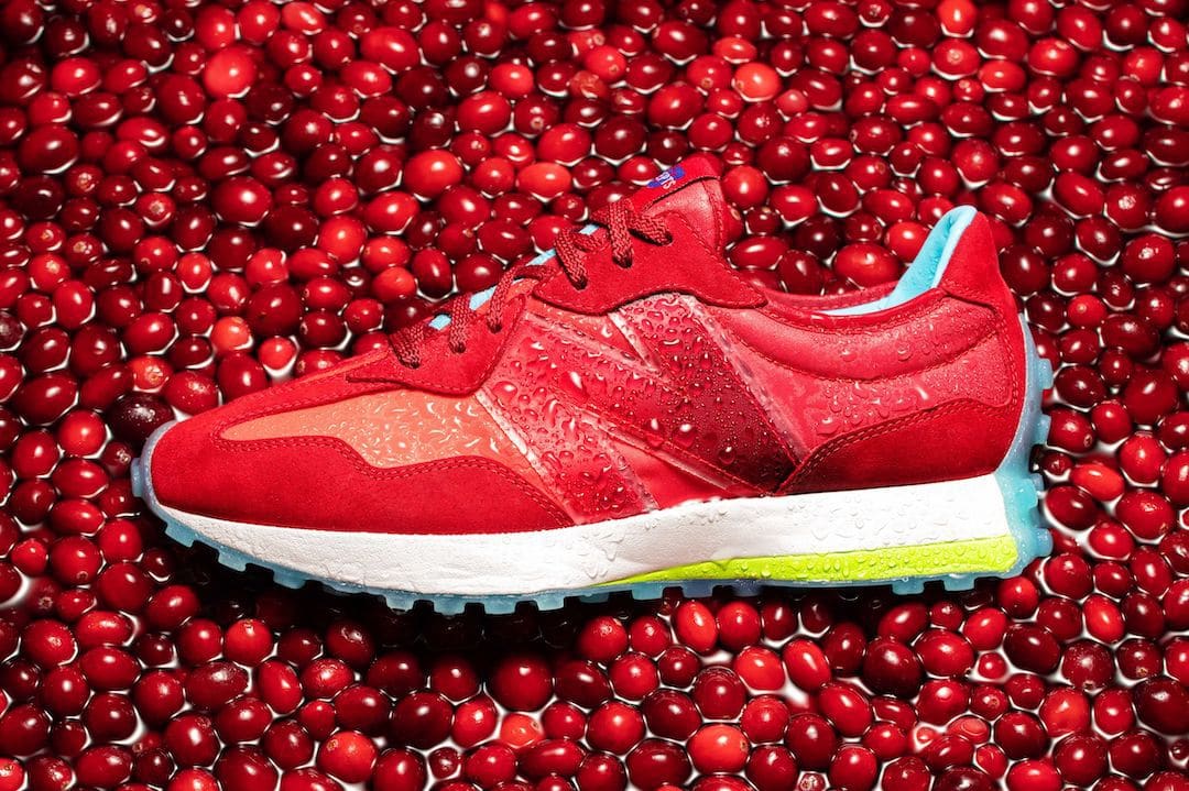 Concepts New Balance 327 Cape