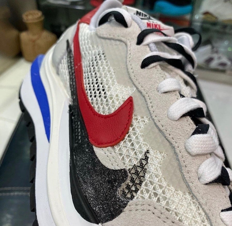 Official Look at the sacai x Nike VaporWaffle "Game Royal/Red"