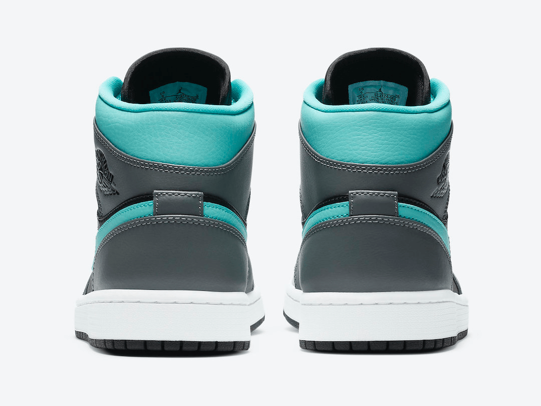 Aqua Blue Splashes onto the Newest Air Jordan 1 Mid