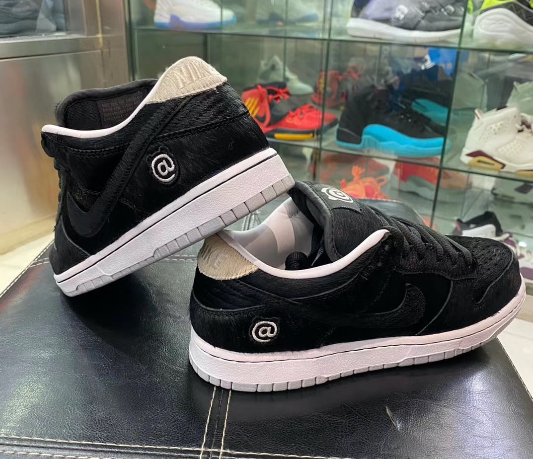 Medicom Be@rbrick X Nike SB Dunk Low