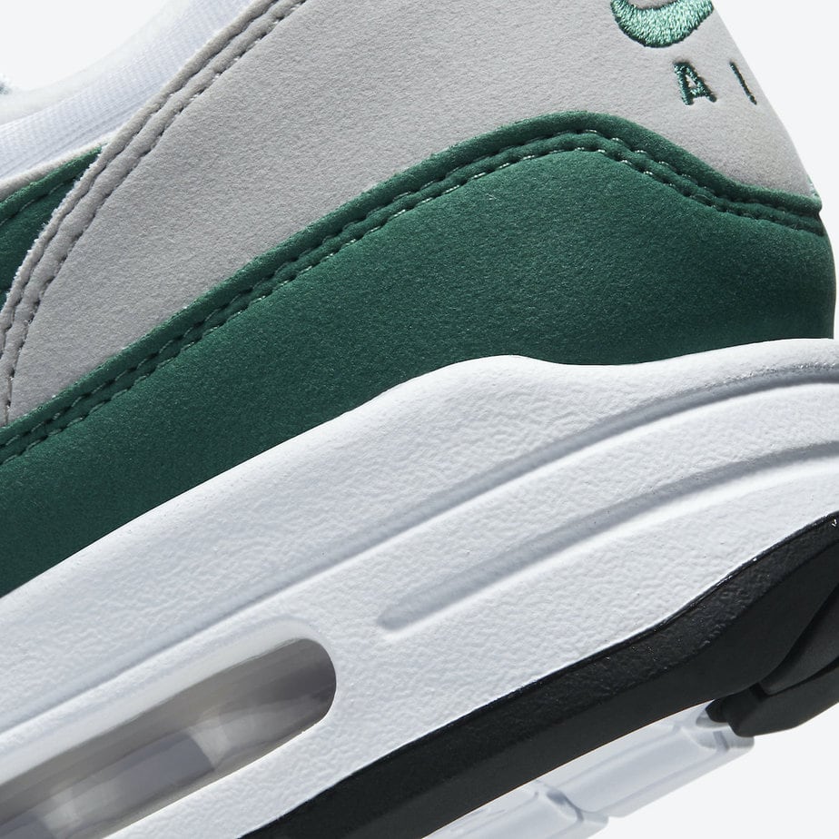 Nike Air Max 1 Anniversary Hunter Green DC1454-100