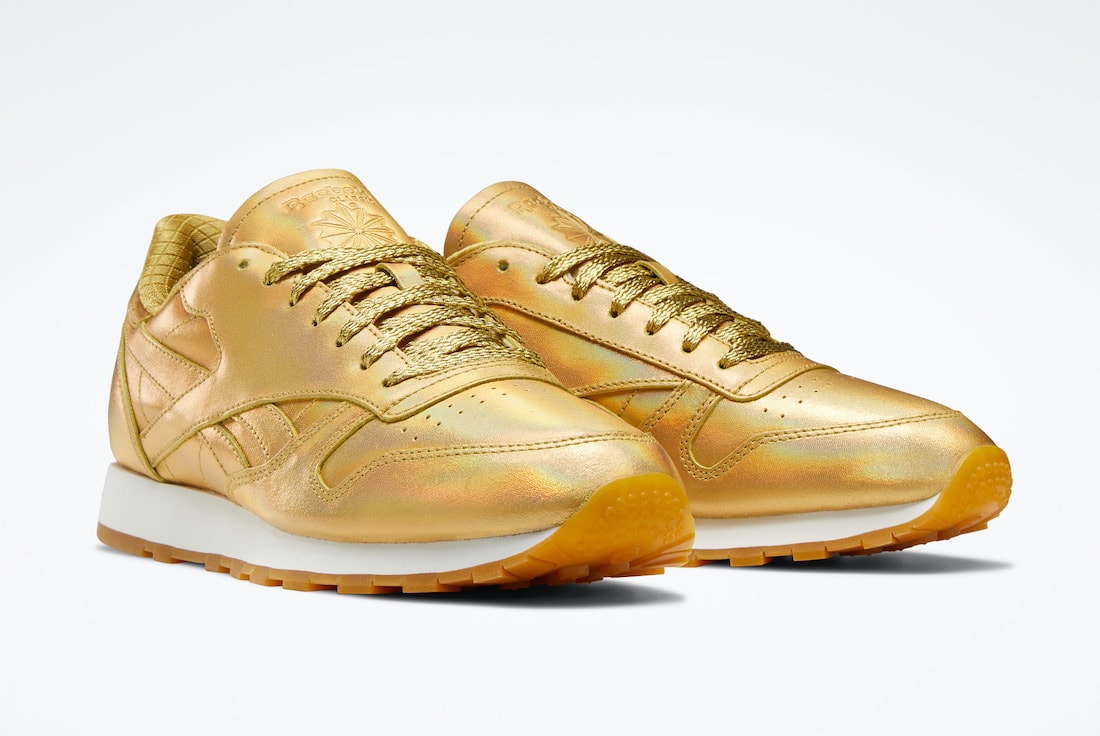 Reebok Classic Leather Wonder Woman