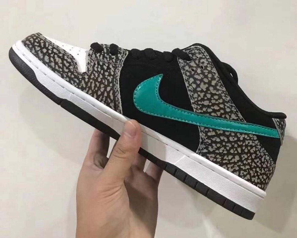 Nike SB Dunk Low Elephant