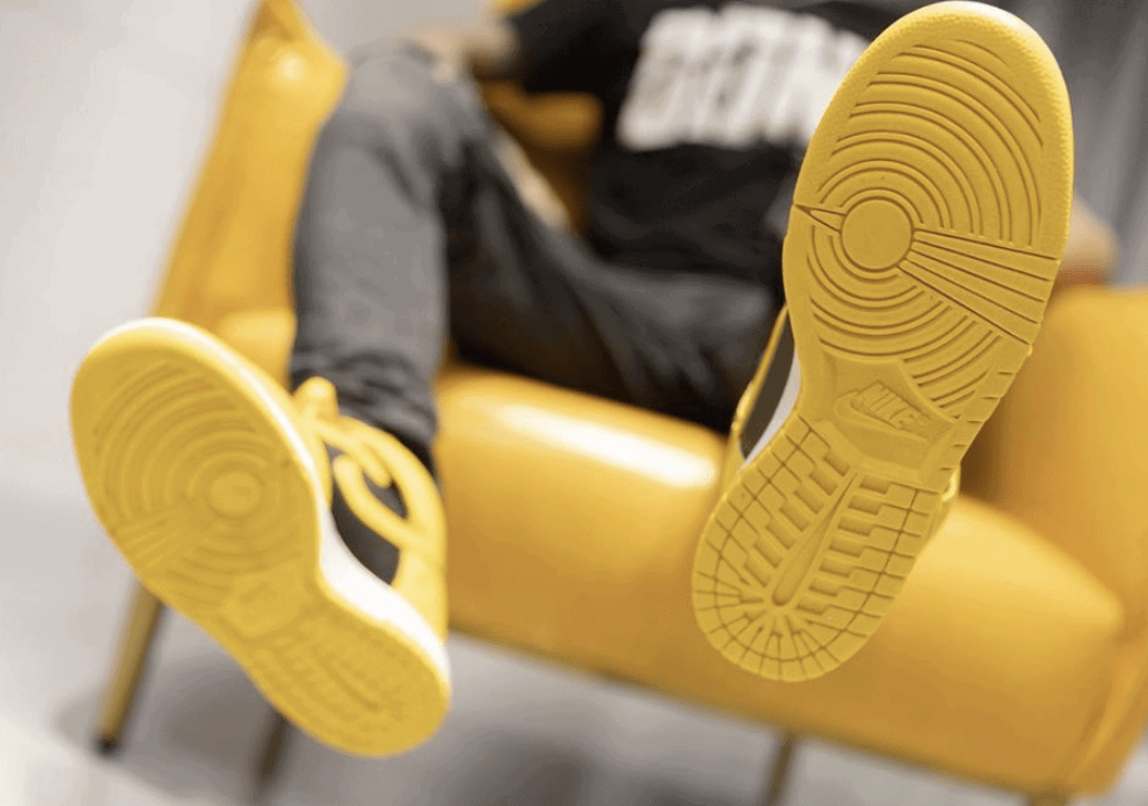 Nike Dunk High Sp Varsity Maize