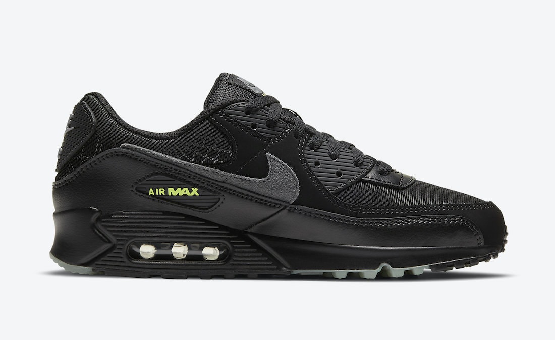 Official Images of the Nike Air Max 90 "Spider Web"