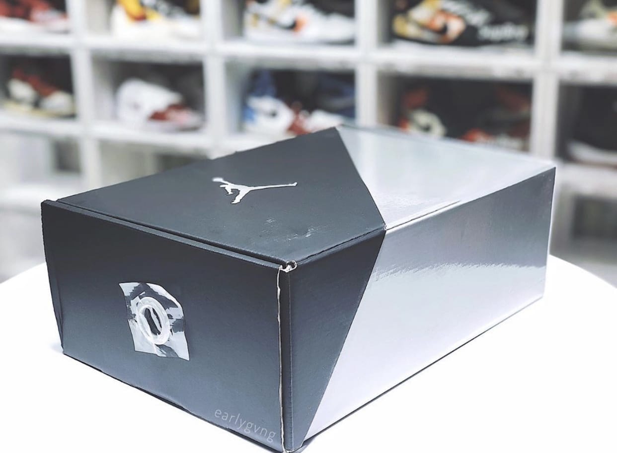 Air Jordan 11 Holiday 2020 25th Anniversary