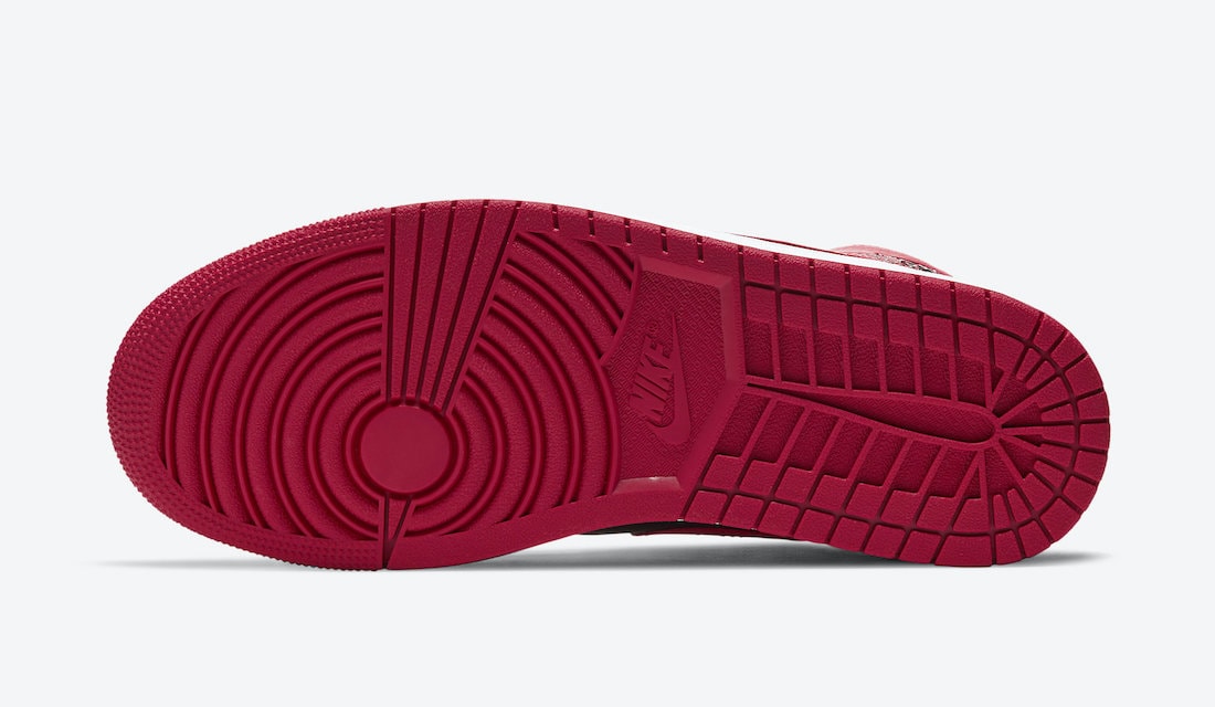 Official Images of Air Jordan 1 Mid "Bred"