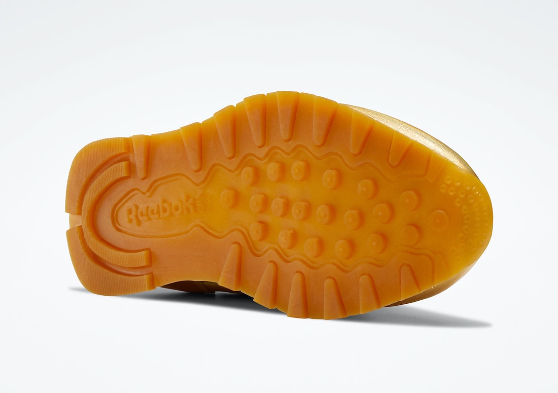 Reebok Classic Leather Wonder Woman