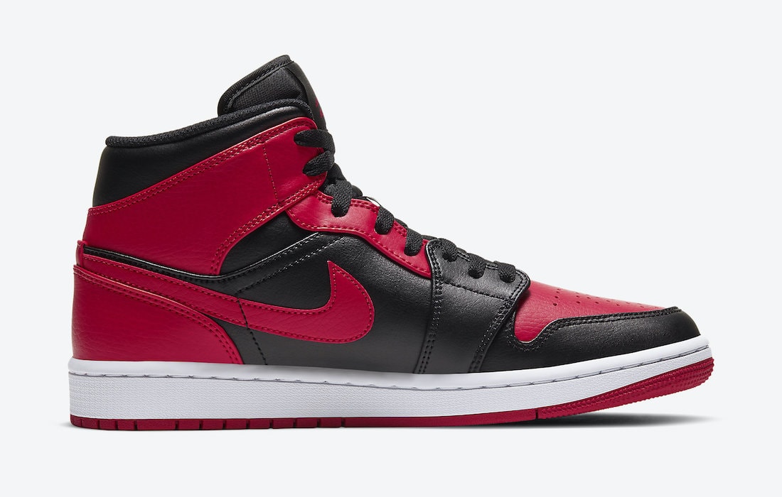 Official Images of Air Jordan 1 Mid "Bred"