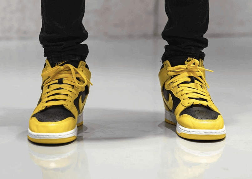 Nike Dunk High Sp Varsity Maize