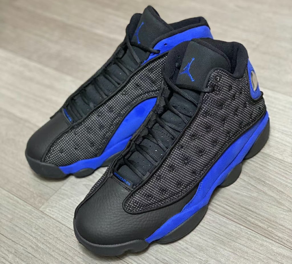 Air Jordan 13 "Hyper Royal"