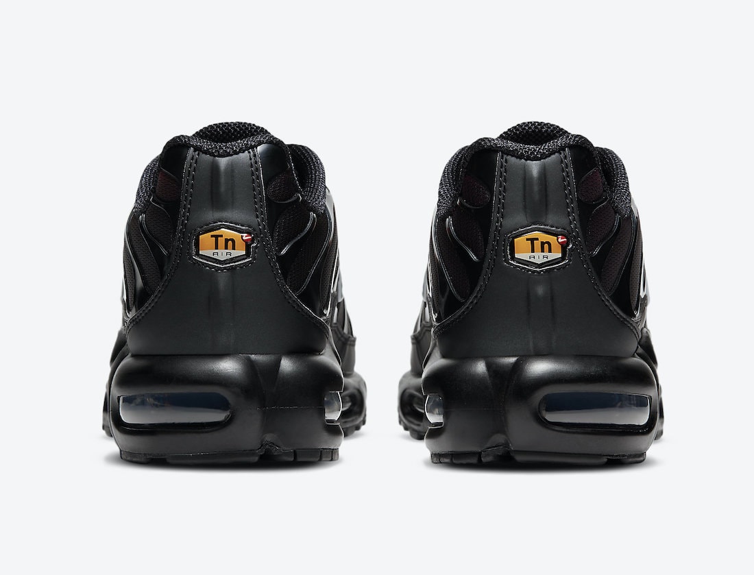 A Red and Black Gradient Design Adorns the Latest Nike Air Max Plus