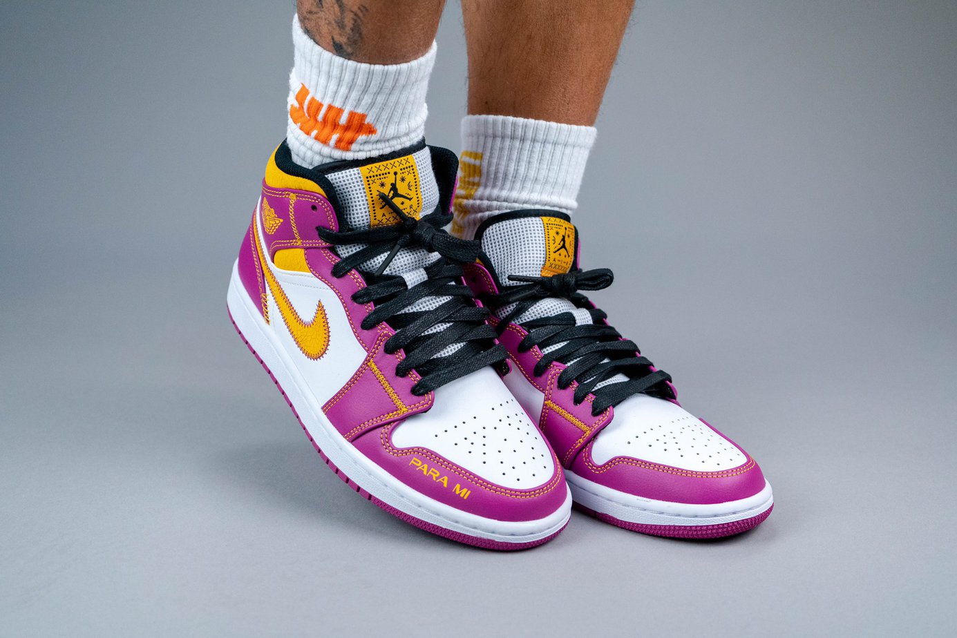 Air Jordan 1 Mid Familia