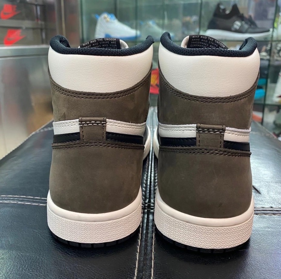 Official Images of the Air Jordan 1 High "Dark Mocha"