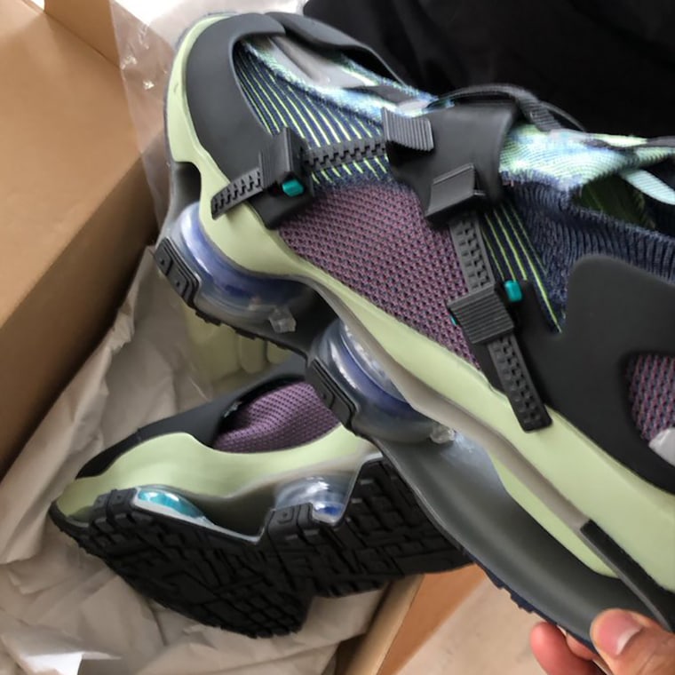 Nike Ispa Road Warrior Black Purple Green