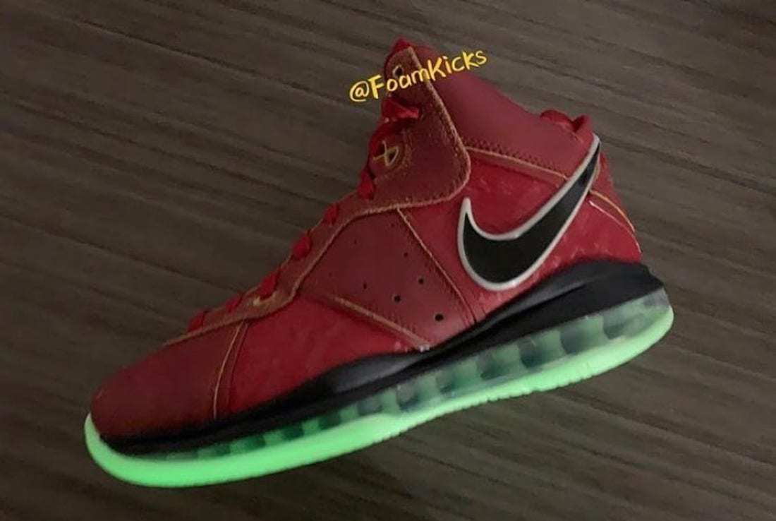 Nike LeBron 8 Gym Red Cucumber Calm Black CT5330-600
