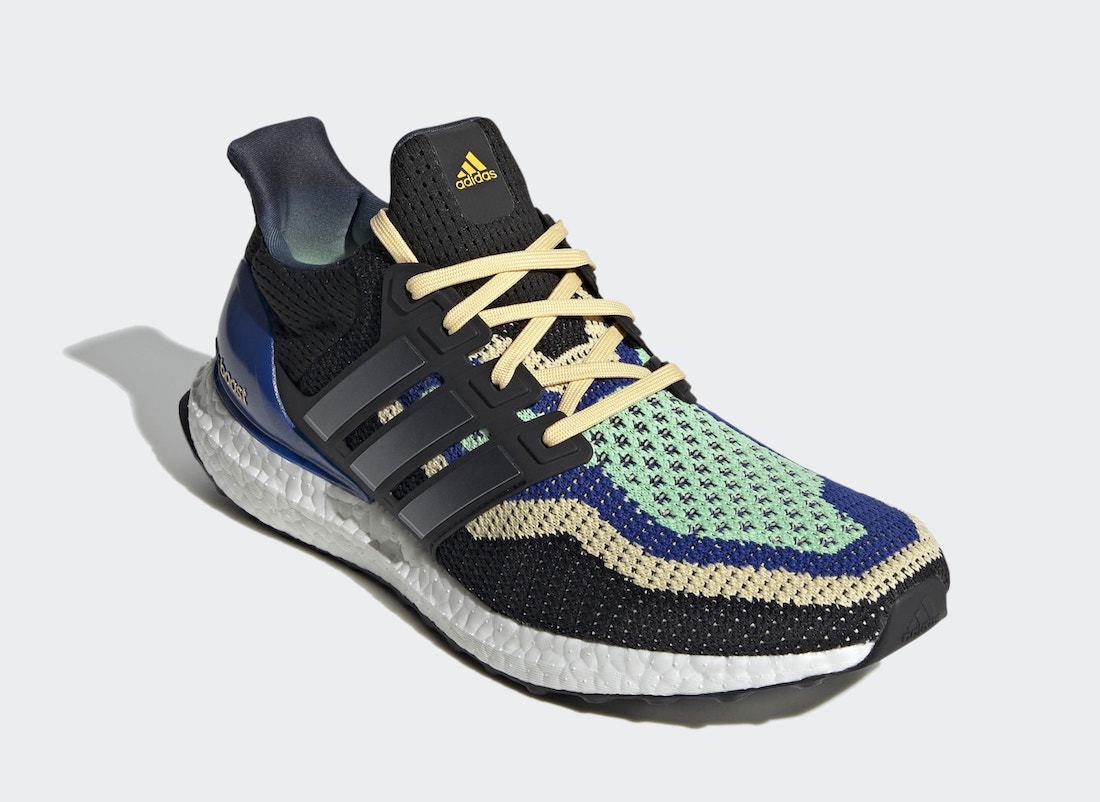 adidas Ultra Boost DNA "Glory Mint"
