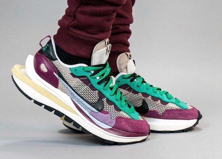 Sacai Nike Pegasus Vaporfly Villian Red