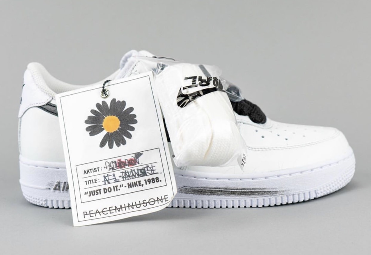 Peaceminusone Nike Air Force 1 2.0 DD3223-100