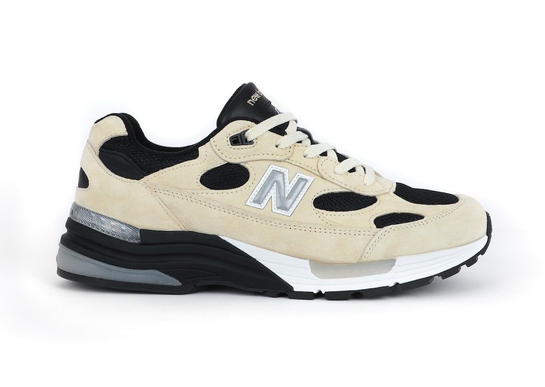 Studio Fy7 X New Balance 992
