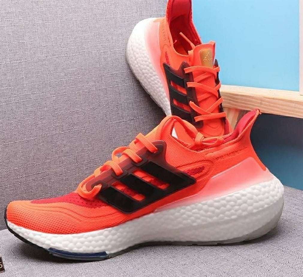 adidas Ultra Boost 21 "Solar Red"