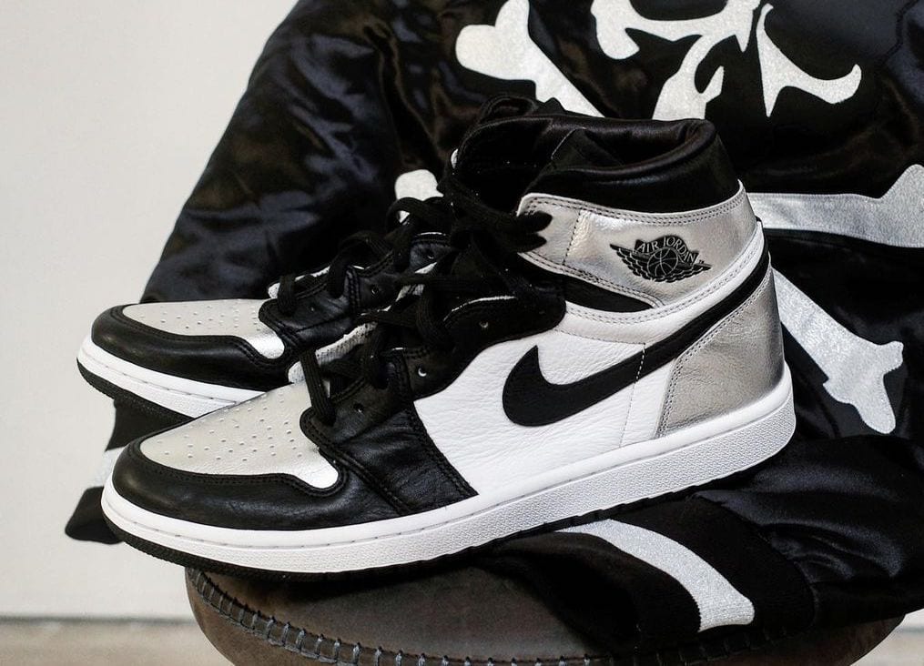 Air Jordan 1 High Og Wmns “silver Toe”