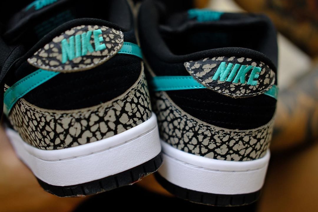 Nike SB Dunk Low Atmos Elephant