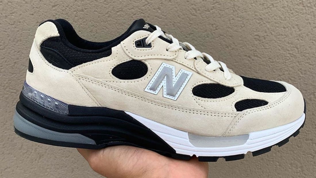 Studio Fy7 New Balance 992